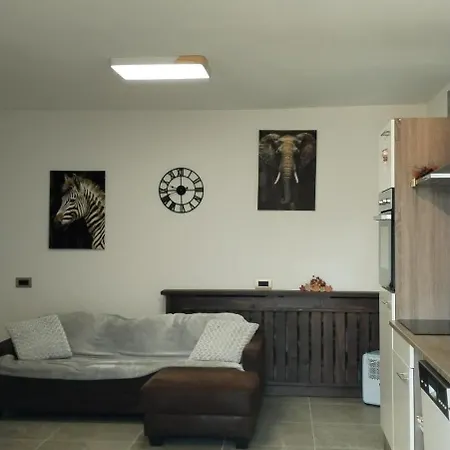 Casa Martini, Con Giardino Appartement Pelos