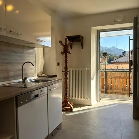 Apartament Casa Martini, Con Giardino