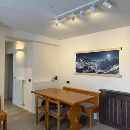 Casa Martini, Con Giardino Apartament